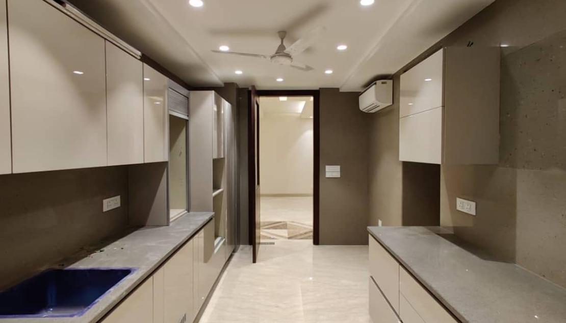Bathroom 01