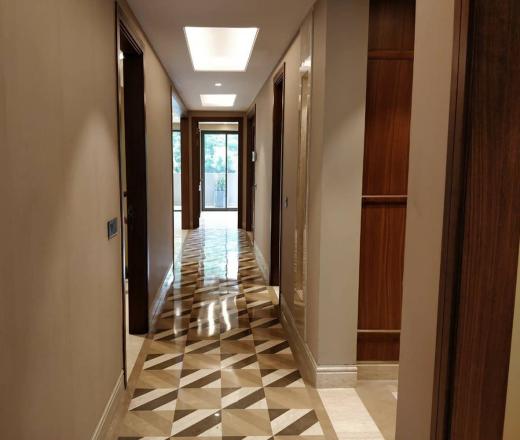 Bathroom 01